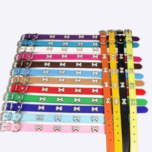 Collier à motif d’os pour chien Accessoire chien Collier chien couleur: Beige|Blanc|Bleu|Bleu ciel|Bleu marine|Jaune|Marron|Noir|Orange|Rose|Rose foncé|Rose vif|Rouge|Vert|Violet