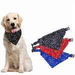 Collier bandana avec imprimé de dessin pour chien Accessoire chien Collier chien couleur: Bleu|Noir|Rouge