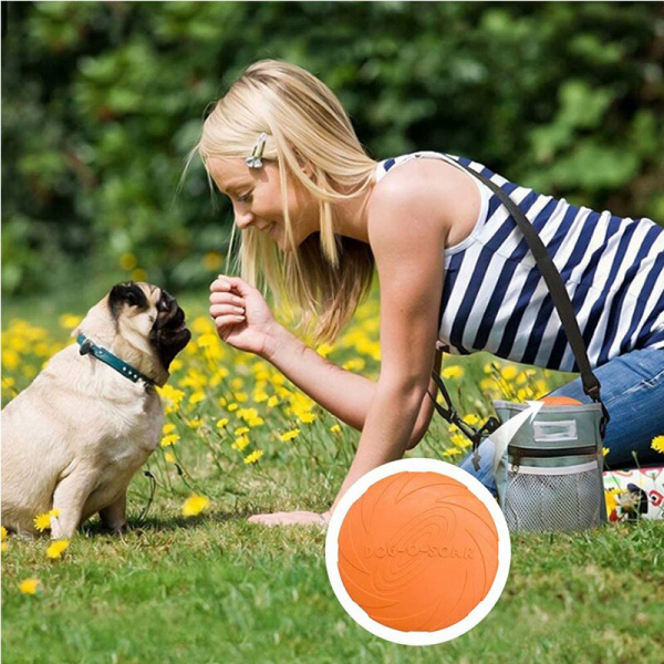 Soucoupe volante en Silicone pour chien Accessoire chien Jouets pour chien couleur: Orange|Rouge|Vert|Violet