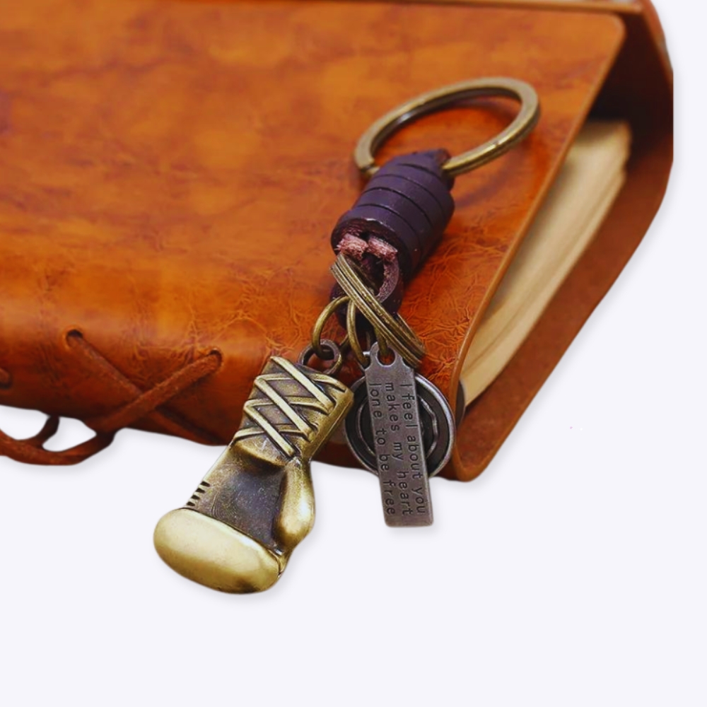 Porte-clés en Bronze Style Vintage, breloque gant de boxe, porte-clés de voiture Simple, pendentif, accessoires,